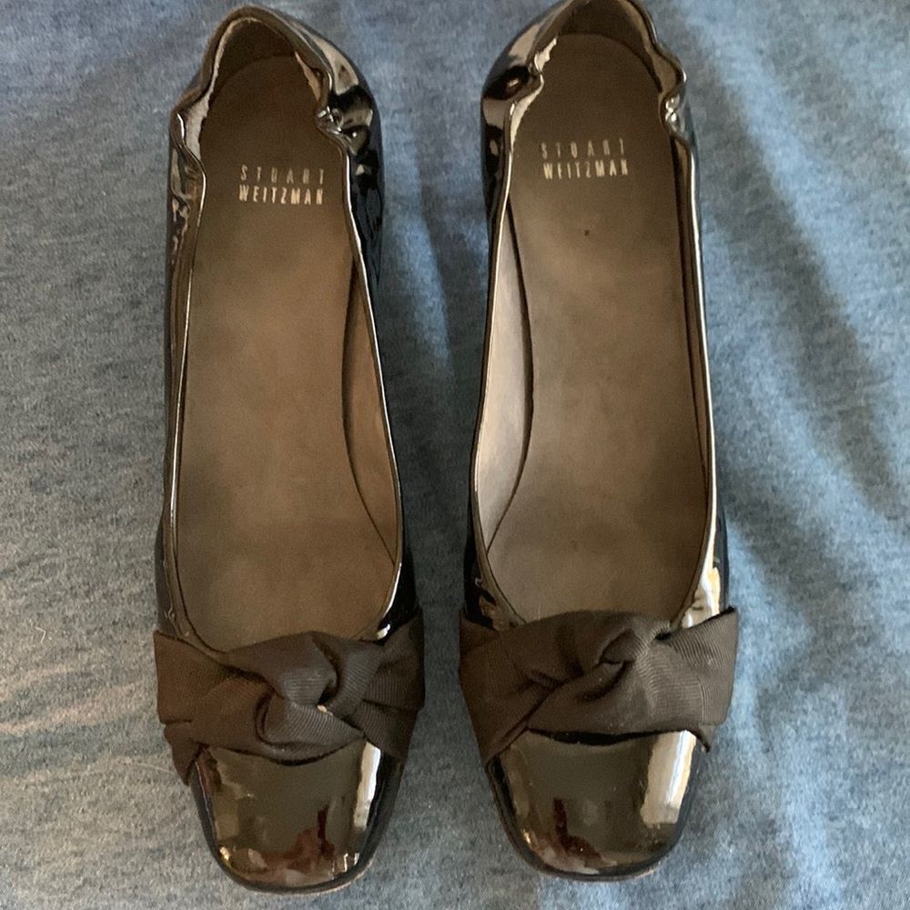 Stuart Weitzman kitten heel